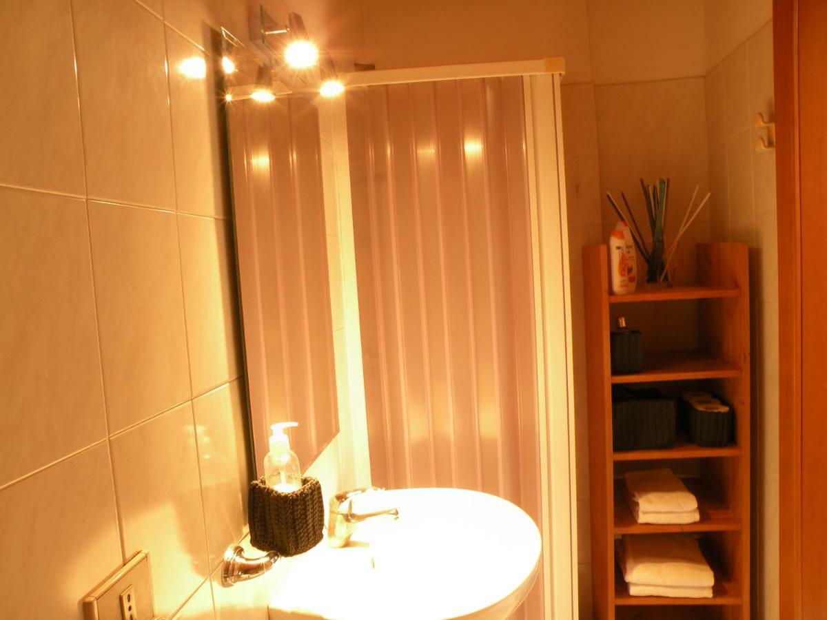 Deliziosa Mansarda Nel Quartiere Marina - Cagliari Q8577 Appartement Buitenkant foto