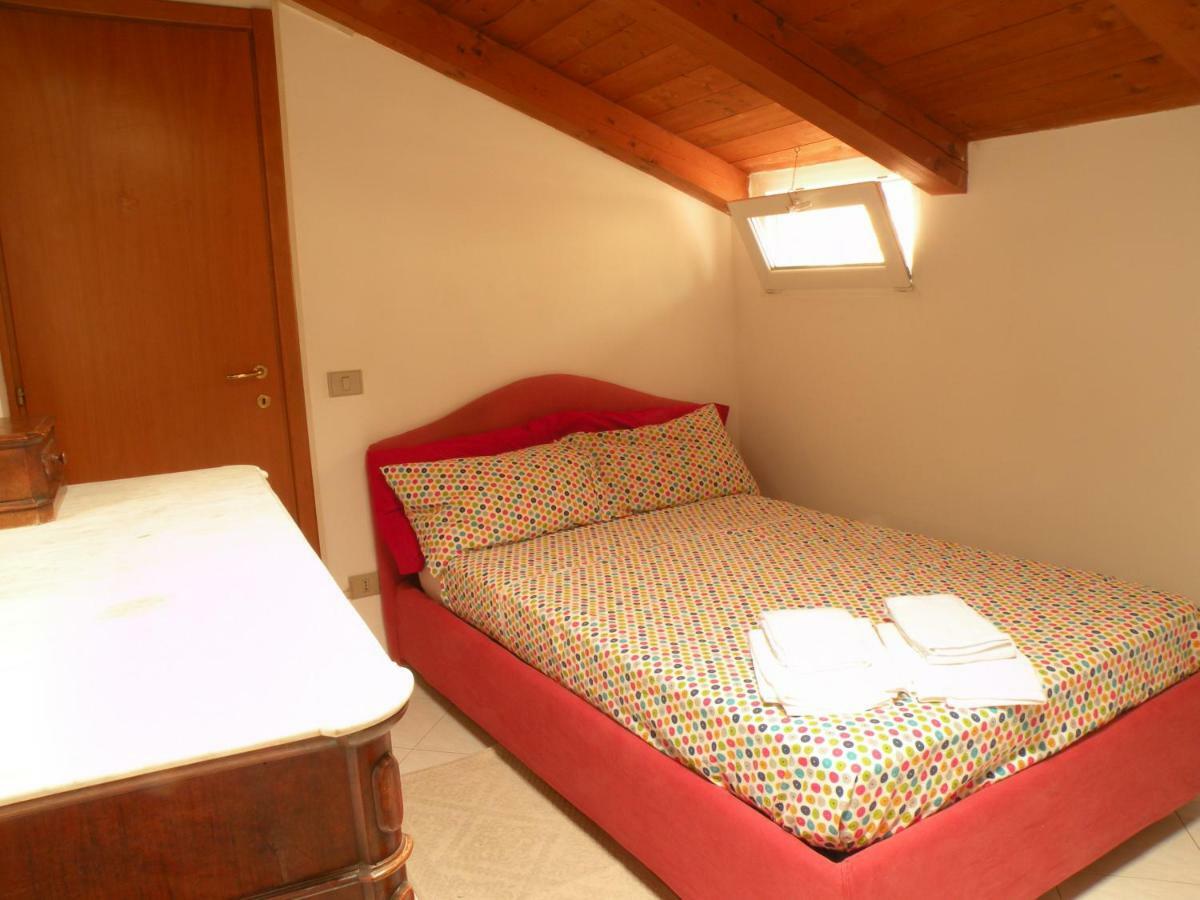 Deliziosa Mansarda Nel Quartiere Marina - Cagliari Q8577 Appartement Buitenkant foto